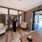 فندق Chalet Queen