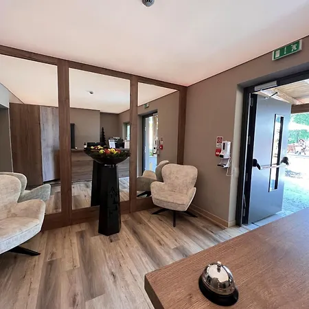 Hotel Chalet Queen