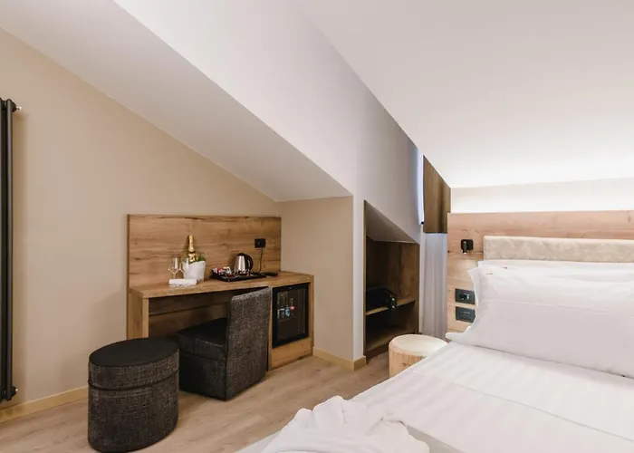 Chalet Queen 2* 까나제이