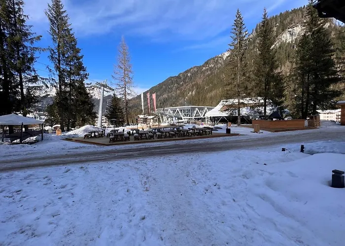 호텔 Chalet Queen 까나제이