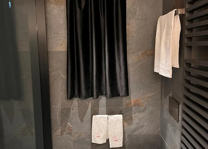 Hotell Chalet Queen Canazei